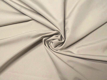 Dbanie o ubrania z materiału przeciwdeszczowego