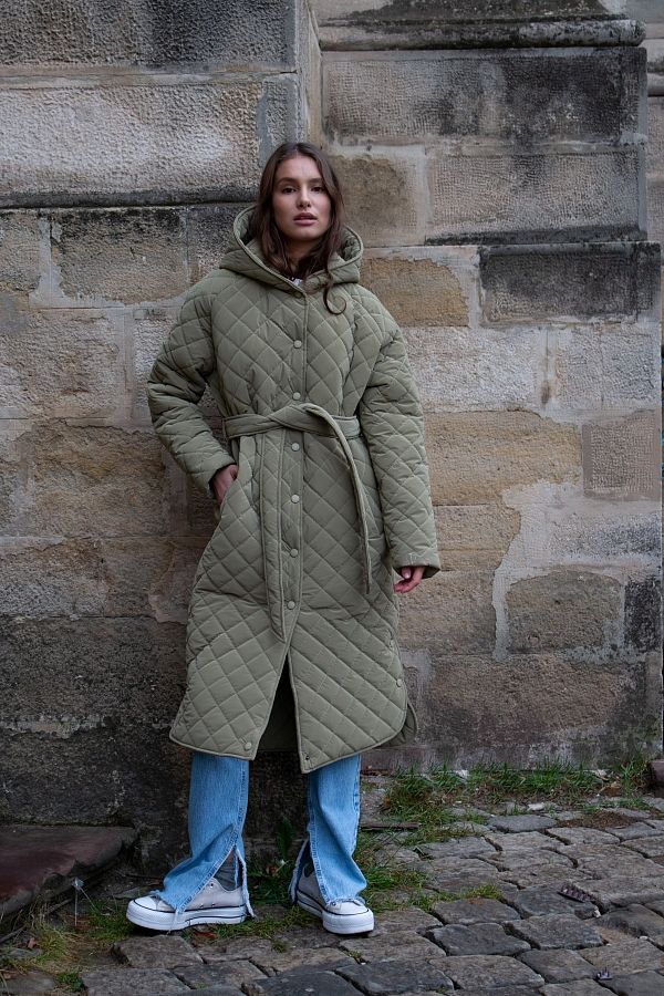 Куртка подовжена з капюшоном на кнопках оливкова  #RU# Куртка удлиненная с капюшоном на кнопках оливковая  № 1