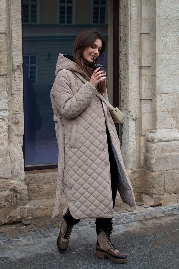 Куртка подовжена з капюшоном на кнопках бежева  #RU# Куртка удлиненная с капюшоном на кнопках бежевая.  № 1