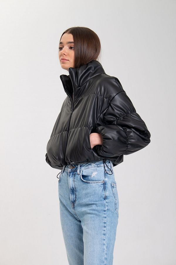 Вкорочена куртка з екошіри чорна K0523 #RU# Укороченная куртка из экокожи K0523 № 3